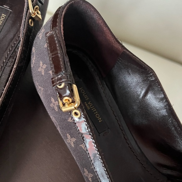 SOLD ❤️ LV Brown Monogram Gold Buckle Ballet Flats size 37.5 - Picture 3 of 13